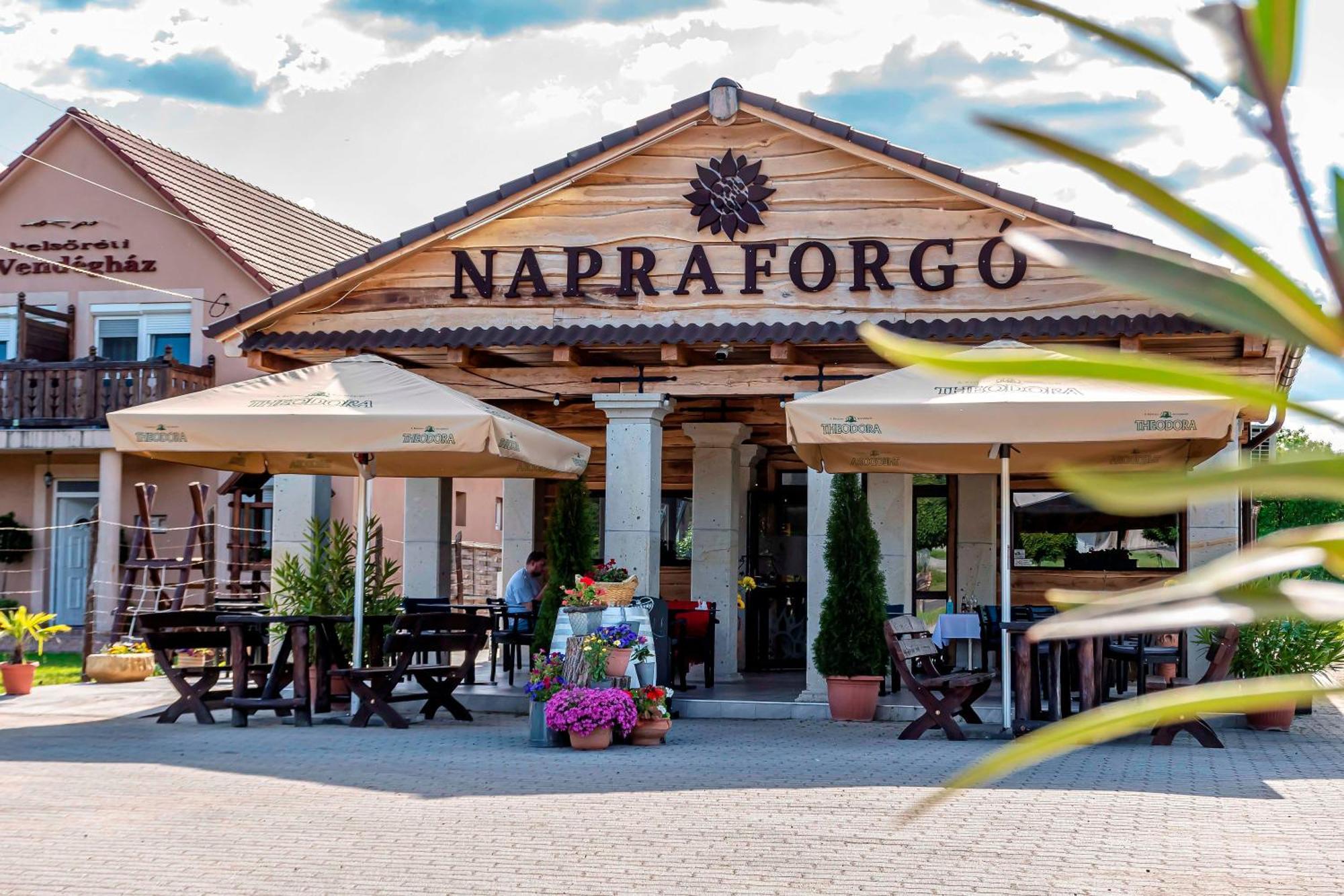 Napraforgó Vendégház Demjén Kültér fotó